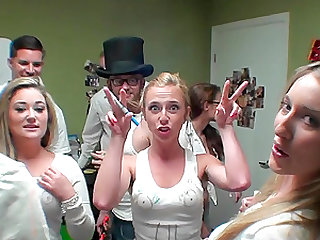 Riley Reynolds and Taylor Whyte invited all of their friends to fuck